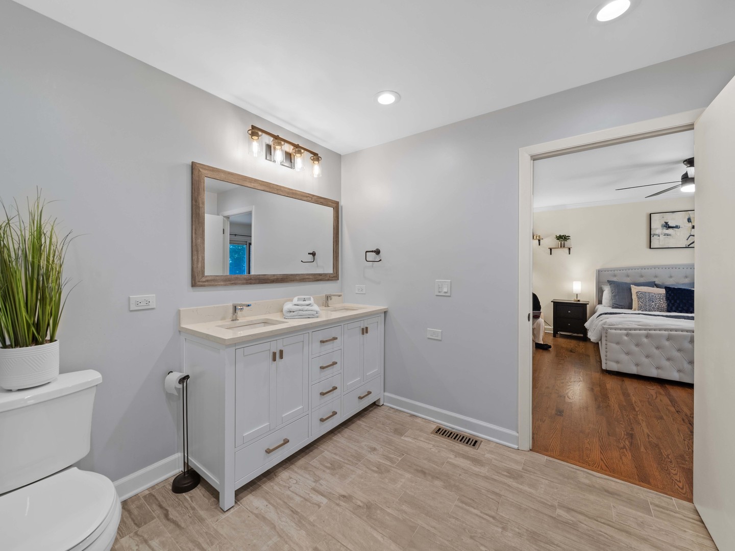 1715 Wildberry Drive, Unit E Glenview, IL 60025 - Photo 19 of 37