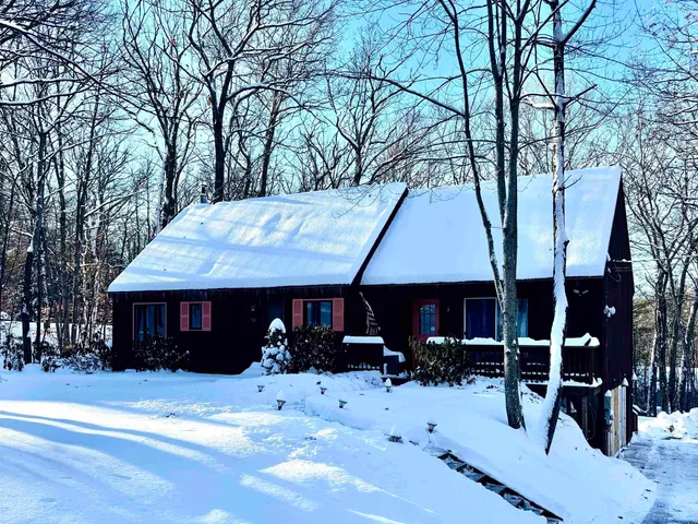 $622,500 | 262 Beechnut Drive, Conway, NH 03860