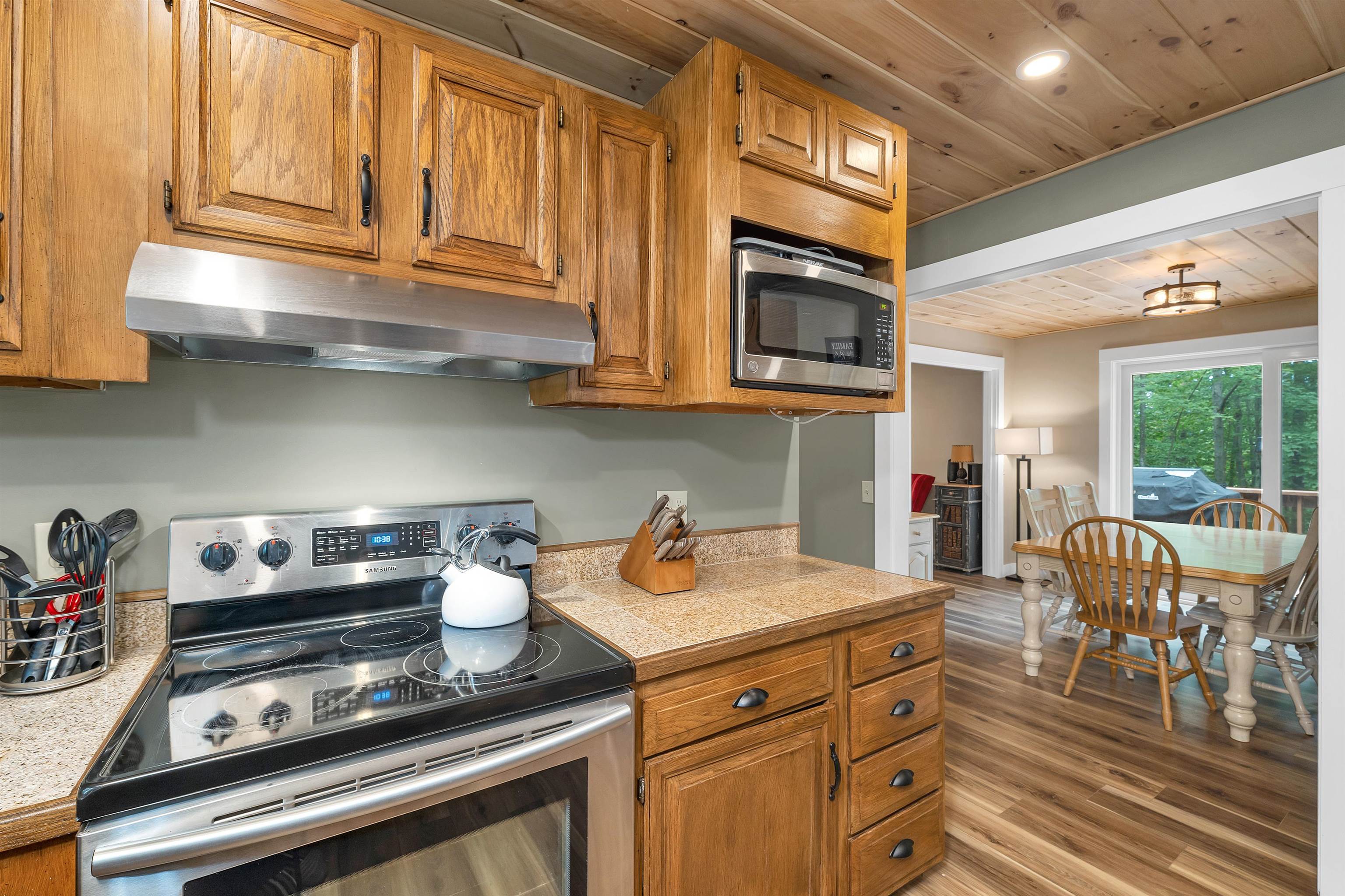 262 Beechnut Drive Conway, NH 03860 - Photo 18 of 54