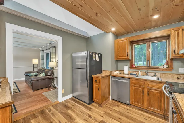 $622,500 | 262 Beechnut Drive, Conway, NH 03860