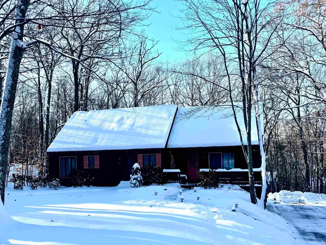 $622,500 | 262 Beechnut Drive, Conway, NH 03860