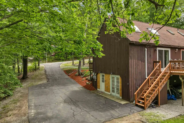 $622,500 | 262 Beechnut Drive, Conway, NH 03860