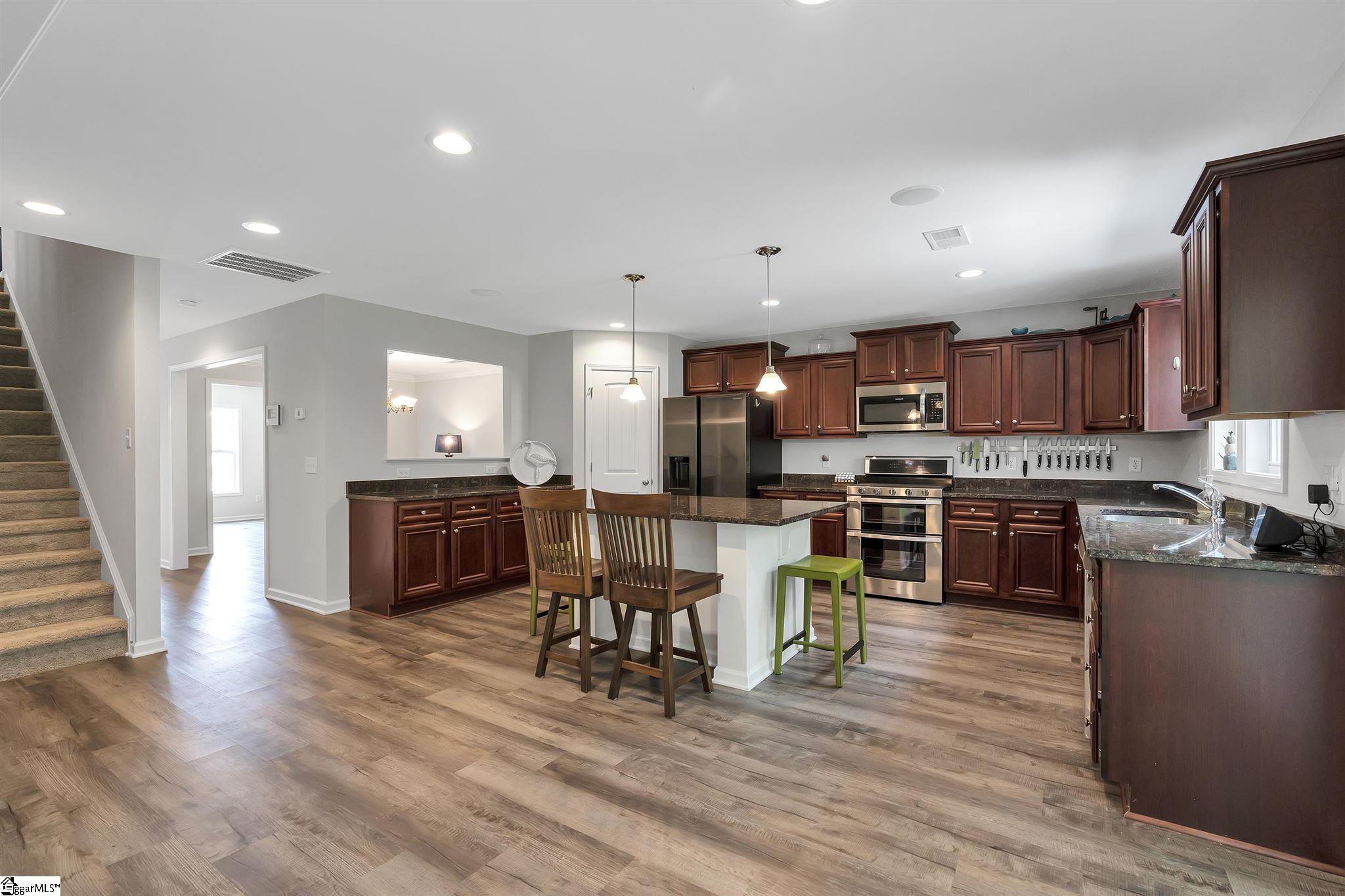 232 Icebow Road Fountain Inn, SC 29644 - Photo 4 of 27