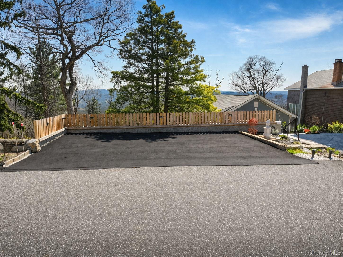 18 Pleasant Road Lake Peekskill, NY 10537 - Photo 8 of 41