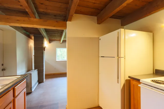 $182,500 | 106-108 Ward Hill Road, Thorndike, ME 04986