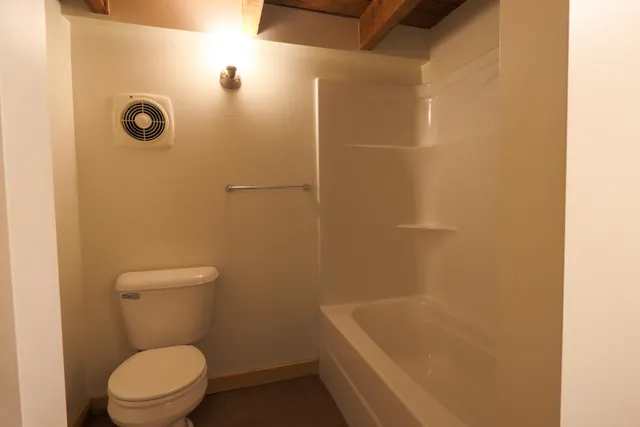 $182,500 | 106-108 Ward Hill Road, Thorndike, ME 04986