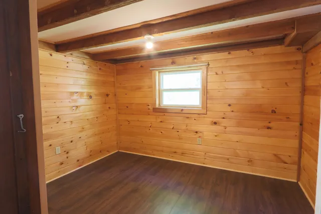 $182,500 | 106-108 Ward Hill Road, Thorndike, ME 04986