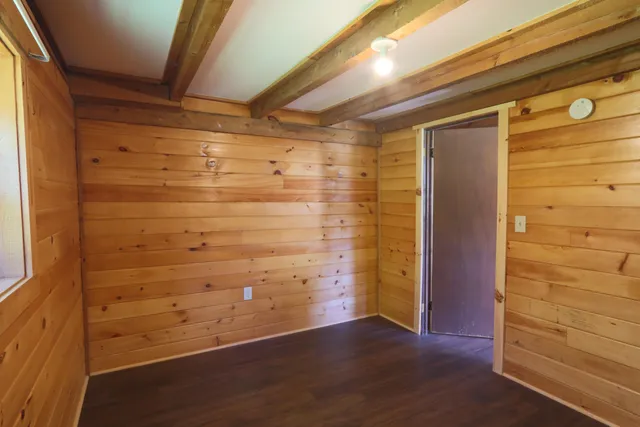 $182,500 | 106-108 Ward Hill Road, Thorndike, ME 04986