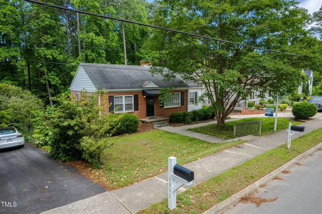 $2,450 | 1313 Ridge Road, Raleigh, NC 27607