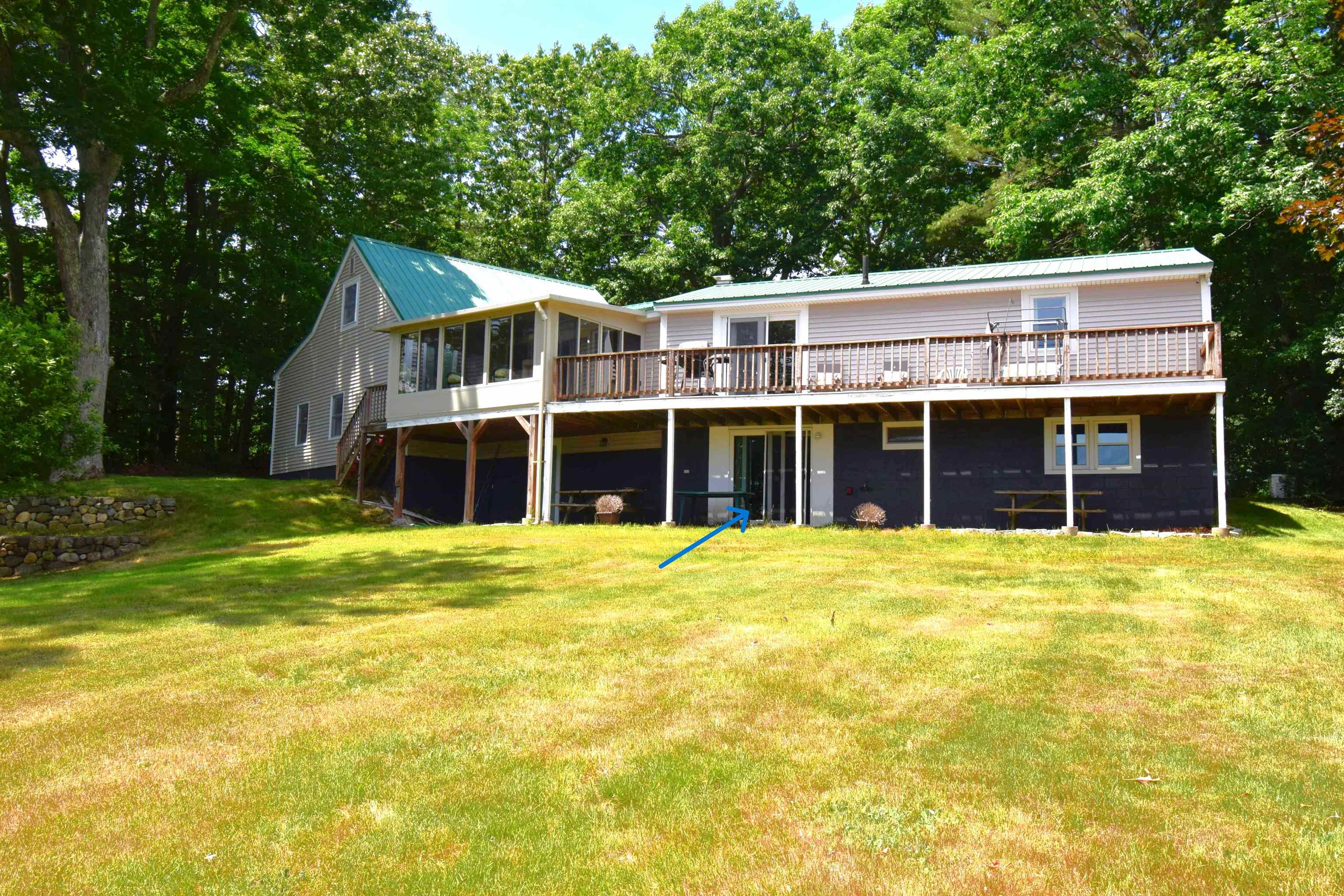 18 Holts Point Road Sandown, NH 03873 - Photo 5 of 18 Gallery Image 5