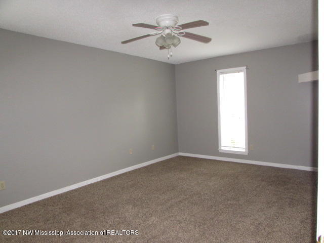 764 Old Forge Road Southaven, MS 38671 - Photo 11 of 18 IMG_1667
