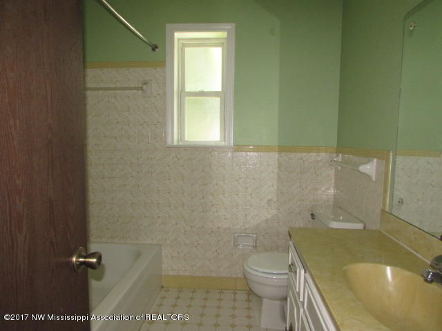 764 Old Forge Road Southaven, MS 38671 - Photo 12 of 18 IMG_1668