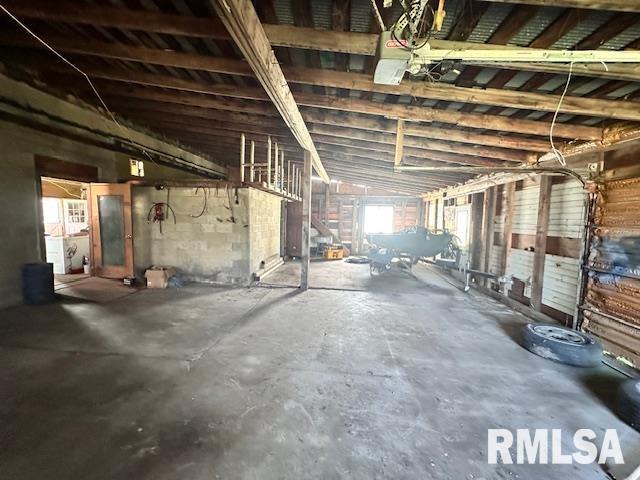 825 West Old Locust Street Canton, IL 61520 - Photo 35 of 37