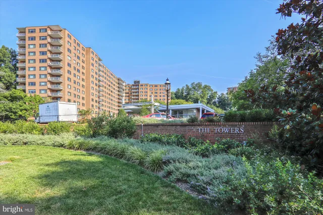 a view of a tall building