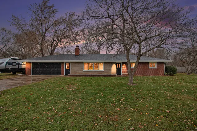 $317,999 | 333 Rainbow Drive, St. Joseph, MI 49085