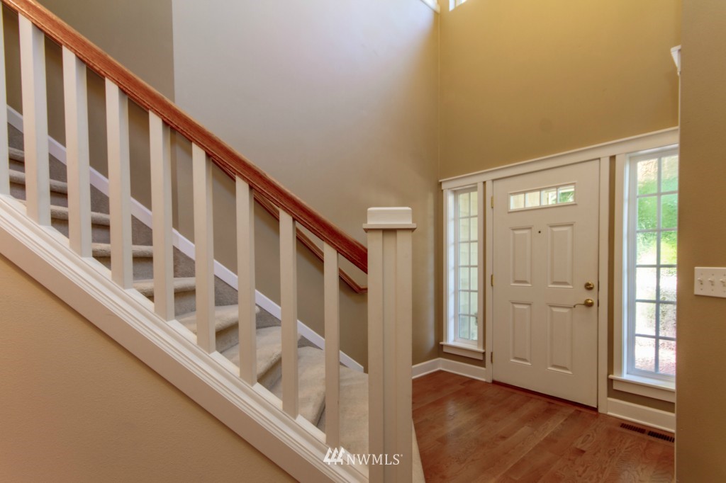 4220 Southwest Roxbury Street Seattle, WA 98136 - Photo 14 of 25 Gallery Image 14
