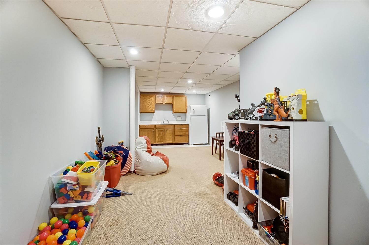 6570 Springdale Road Cincinnati, OH 45247 - Photo 44 of 50