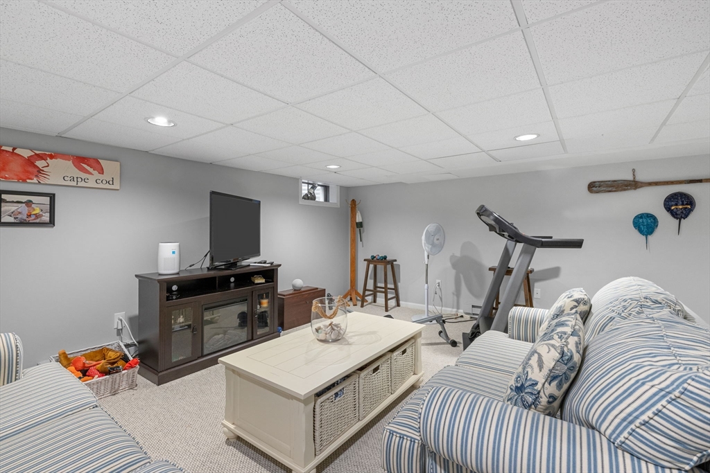 174 Lowell Road, Unit 121 Mashpee, MA 02649 - Photo 24 of 34 Gallery Image 24