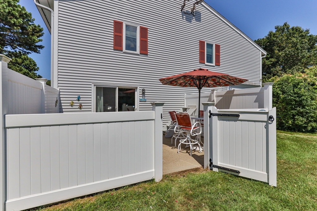 174 Lowell Road, Unit 121 Mashpee, MA 02649 - Photo 28 of 34 Gallery Image 28