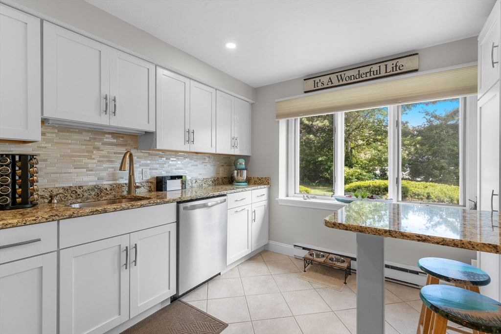 174 Lowell Road, Unit 121 Mashpee, MA 02649 - Photo 3 of 34 Gallery Image 3