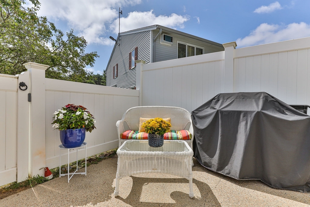 174 Lowell Road, Unit 121 Mashpee, MA 02649 - Photo 31 of 34 Gallery Image 31