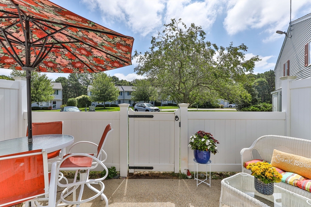 174 Lowell Road, Unit 121 Mashpee, MA 02649 - Photo 32 of 34 Gallery Image 32