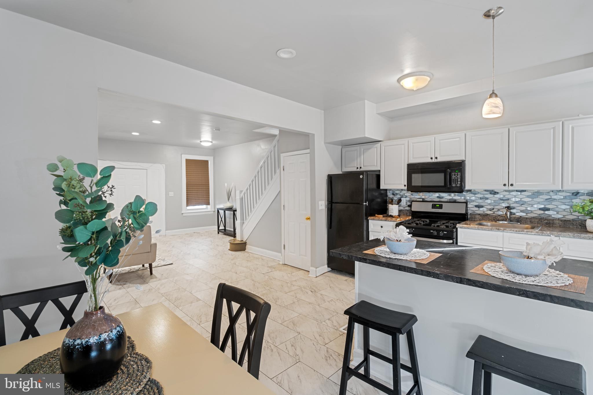 2725 Baker Street Baltimore, MD 21216 - Photo 8 of 25