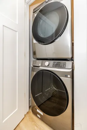 $2,300 | 2949 West 25th Place, Unit 1, Chicago, IL 60623