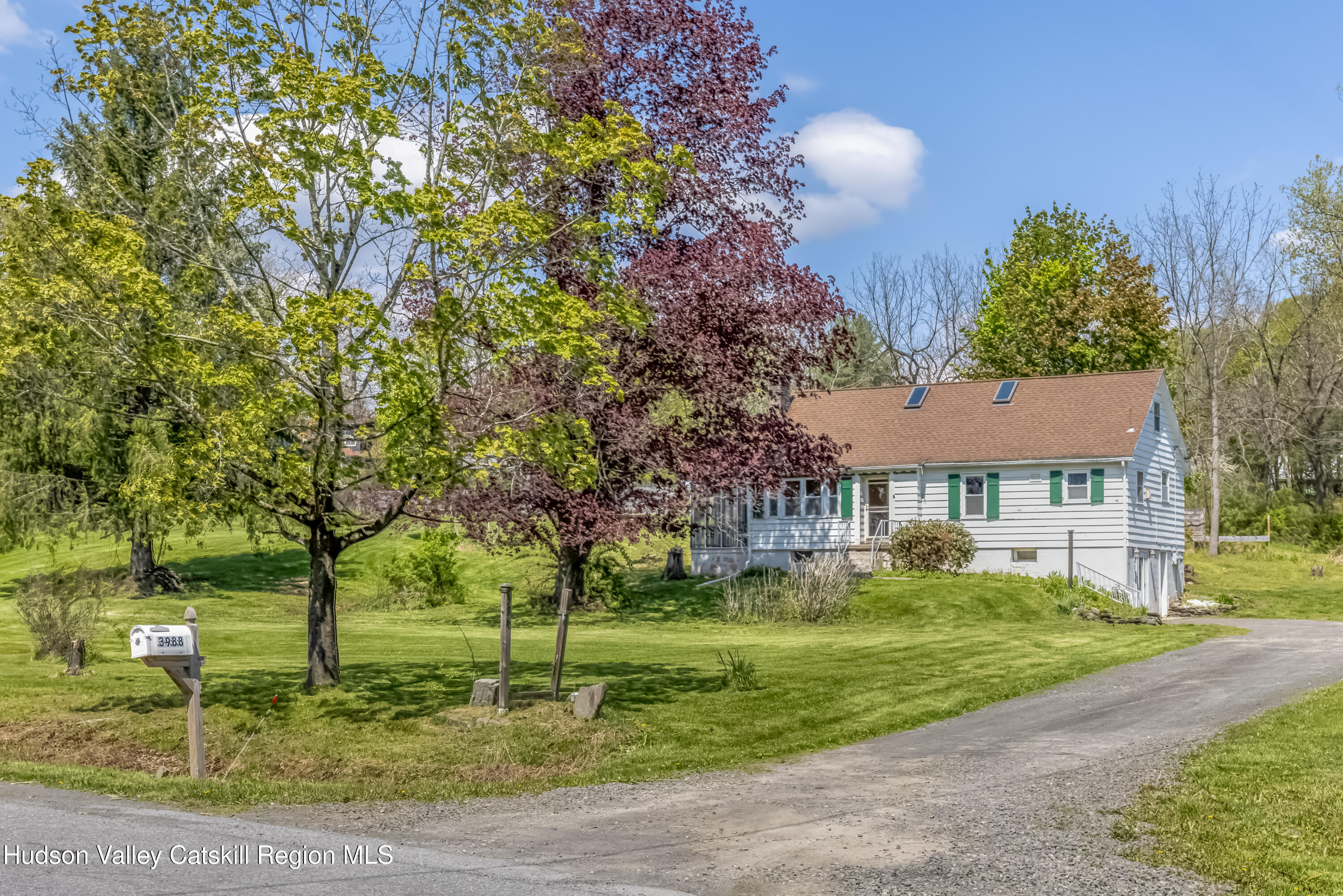 3988 Highway 209 Stone Ridge, NY 12484 - Photo 1 of 32 3988_US209_05-04-26--8