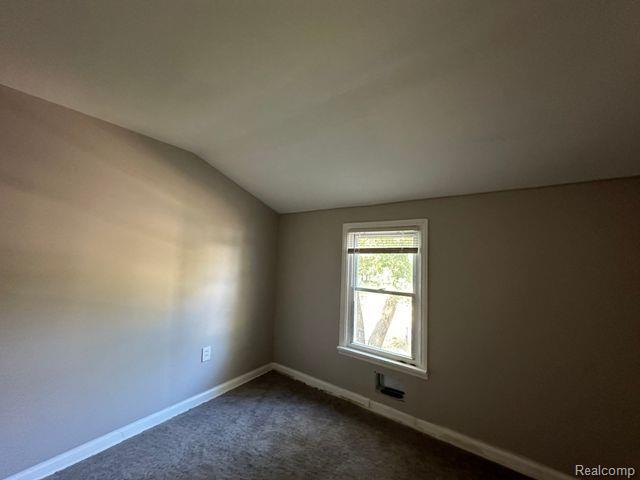 8426 Dale Center Line, MI 48015 - Photo 30 of 34 Gallery Image 30