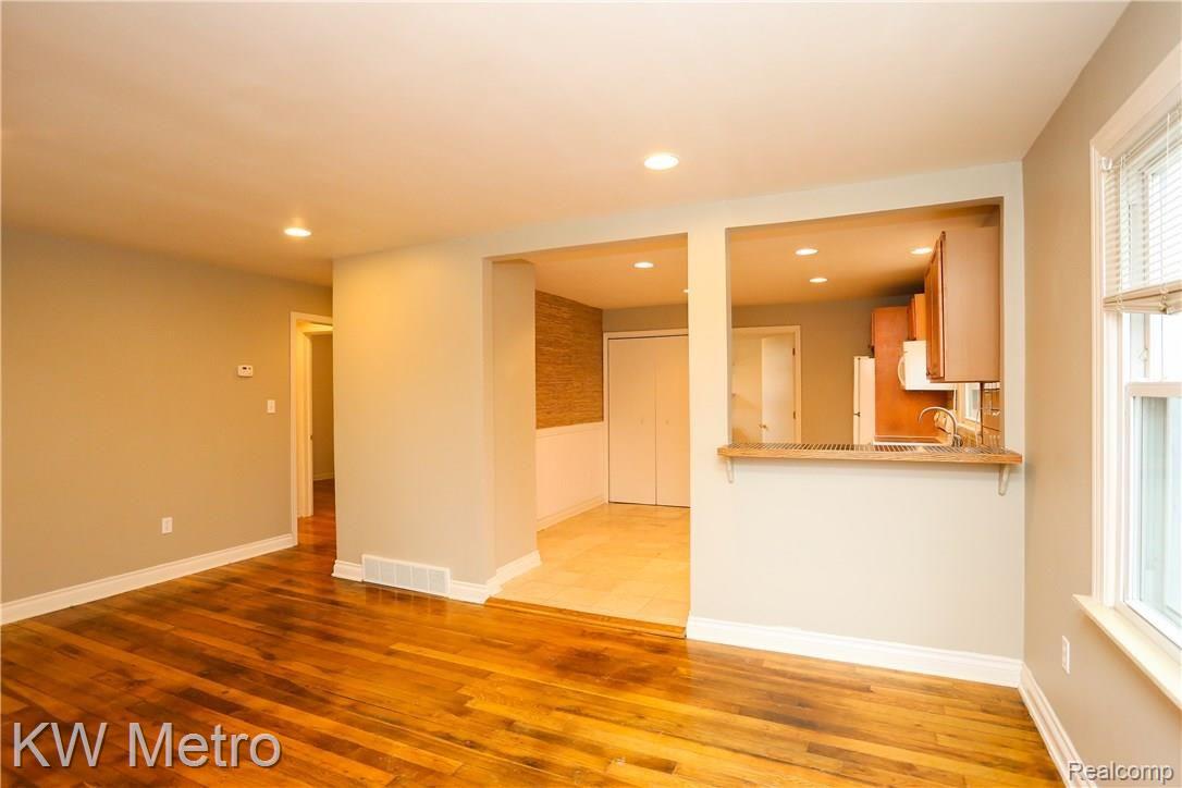 3039 Inman Street Ferndale, MI 48220 - Photo 2 of 23 Bennett-3.jpg