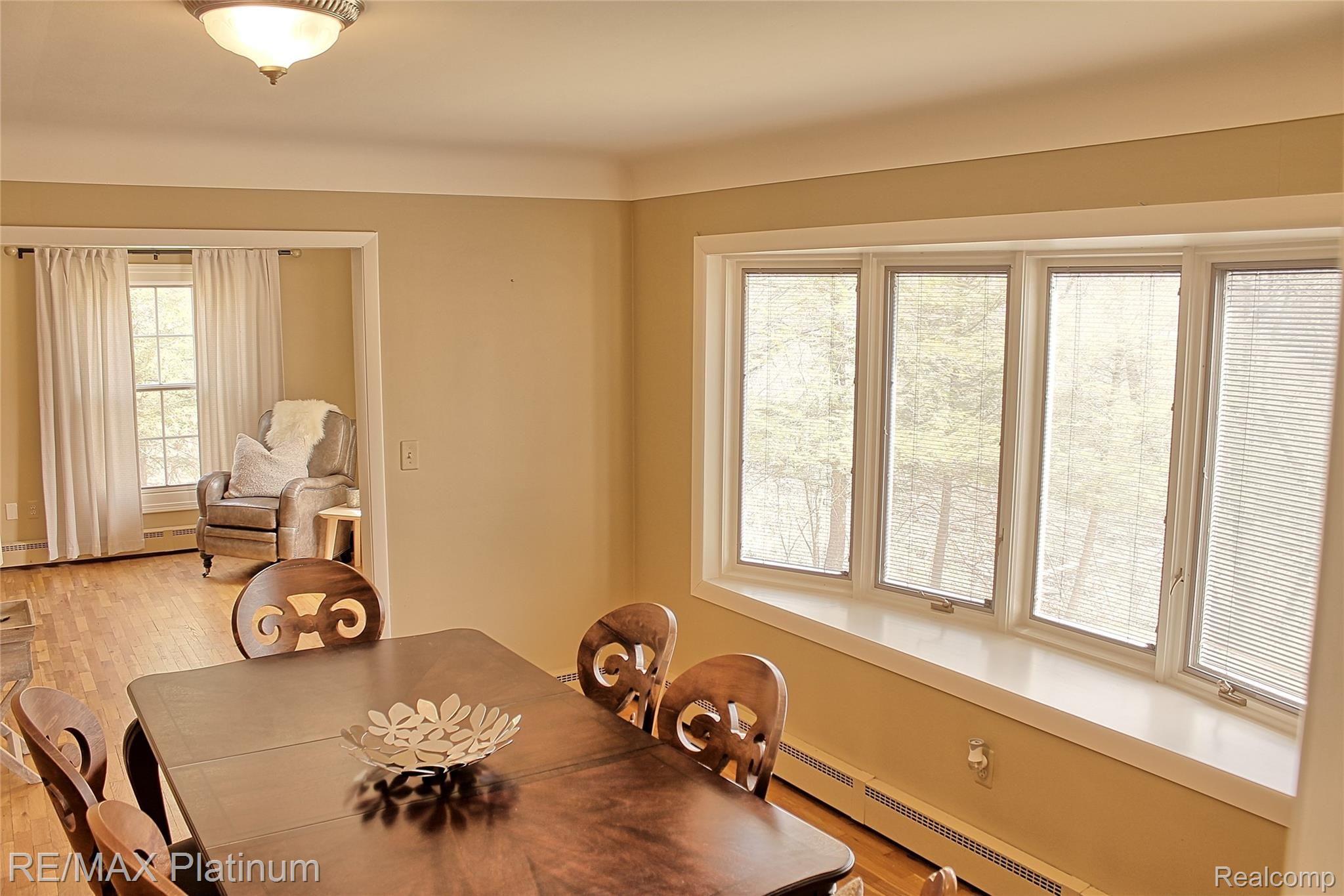 625 Spring Valley Road Ann Arbor, MI 48105 - Photo 14 of 75 DiningWindow.jpg