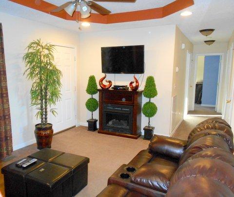 2101 Southeast Hunt Road Cleveland, TN 37323 - Photo 13 of 28 Side view Living Room