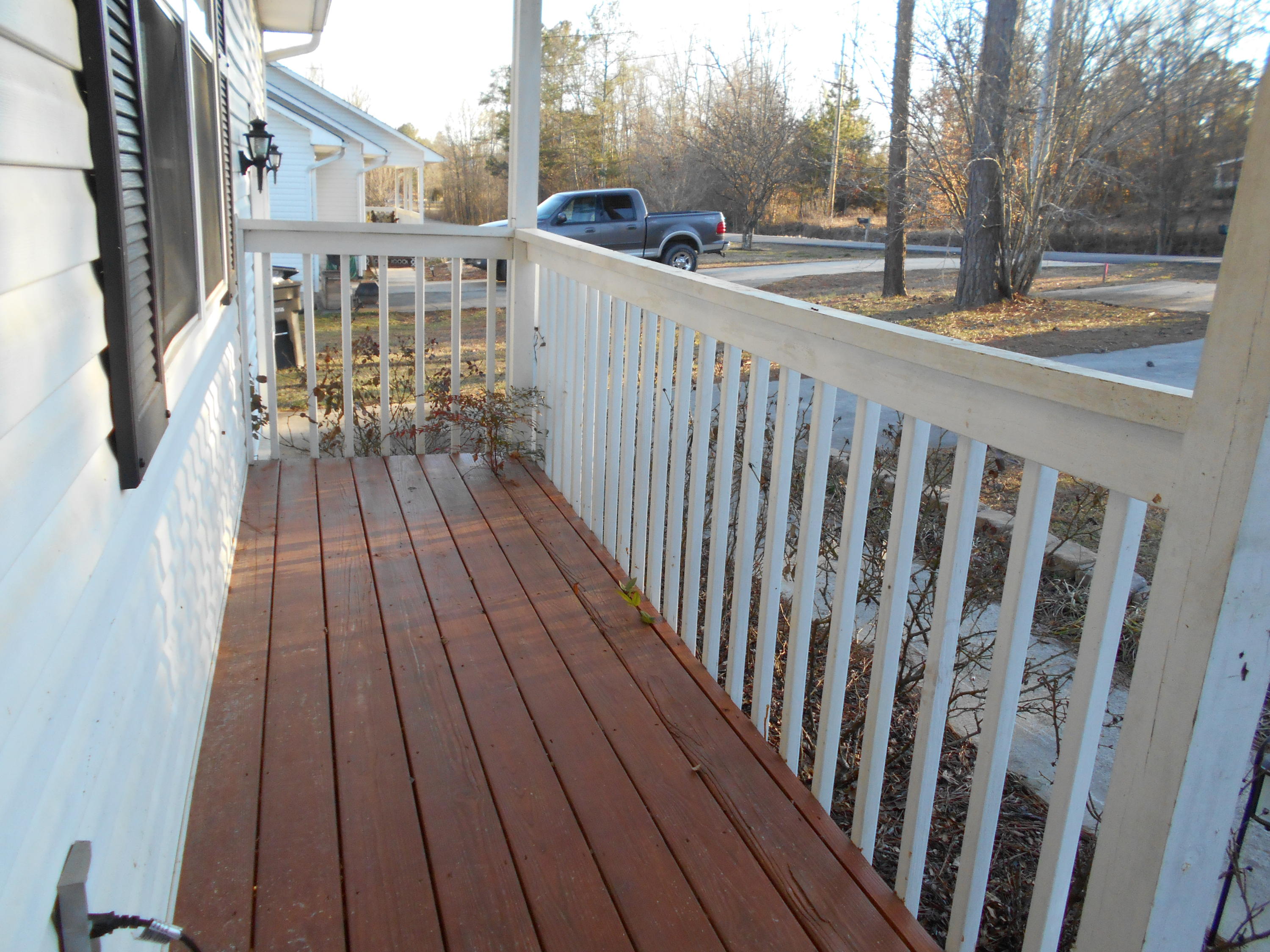 2101 Southeast Hunt Road Cleveland, TN 37323 - Photo 26 of 28 Great Front Porch!