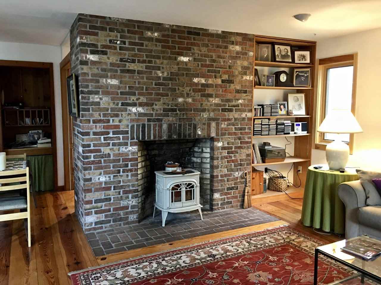 4326 Harbor Road Shelburne, VT 05482 - Photo 10 of 24 Gallery Image 10