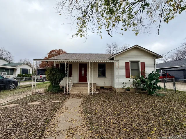 $1,395 | 177 Grapeland Avenue, San Antonio, TX 78214