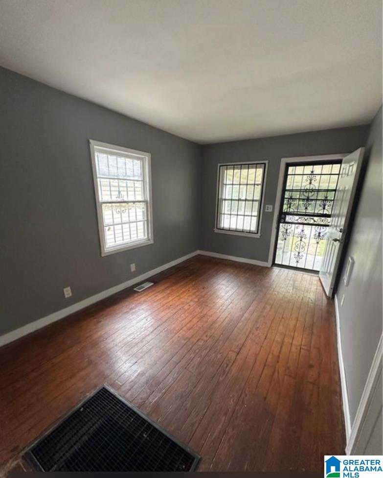 118 3rd Avenue Southwest Birmingham, AL 35211 - Photo 4 of 17