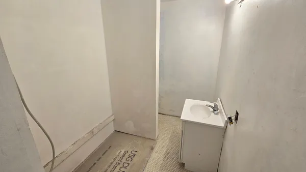 $199,900 | 1444 Edgerton Street, St. Paul, MN 55130