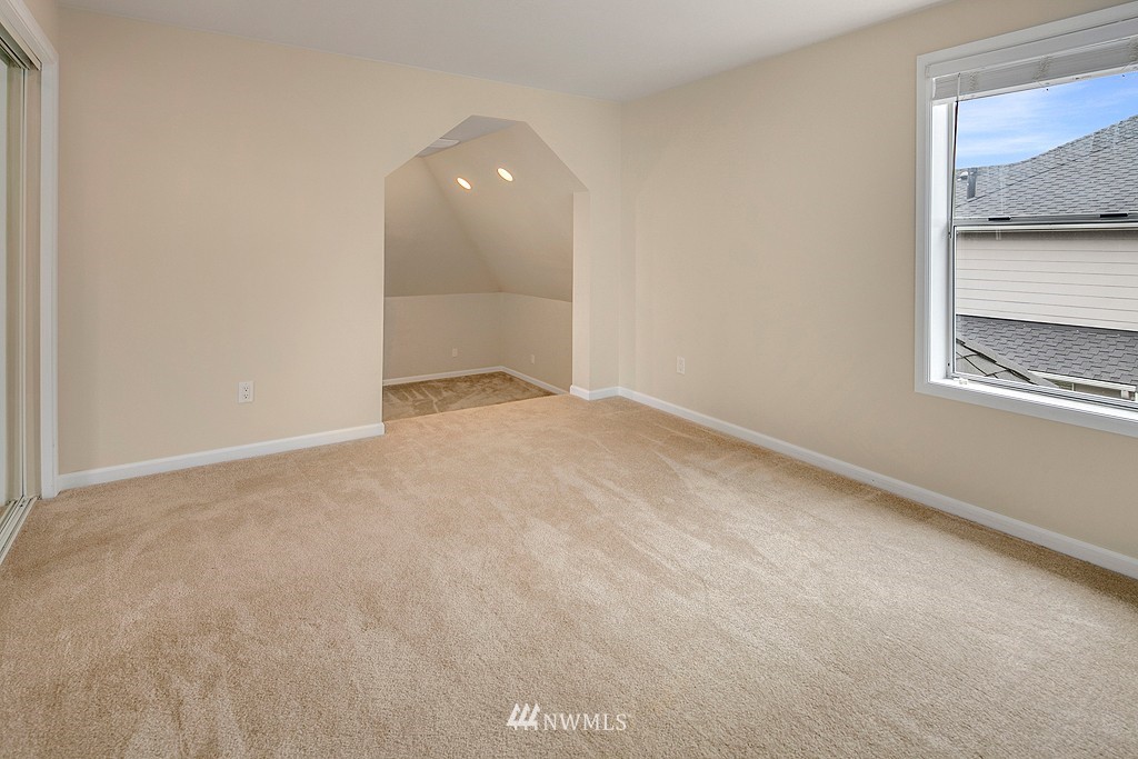 23915 22nd Drive Southeast Bothell, WA 98021 - Photo 14 of 19