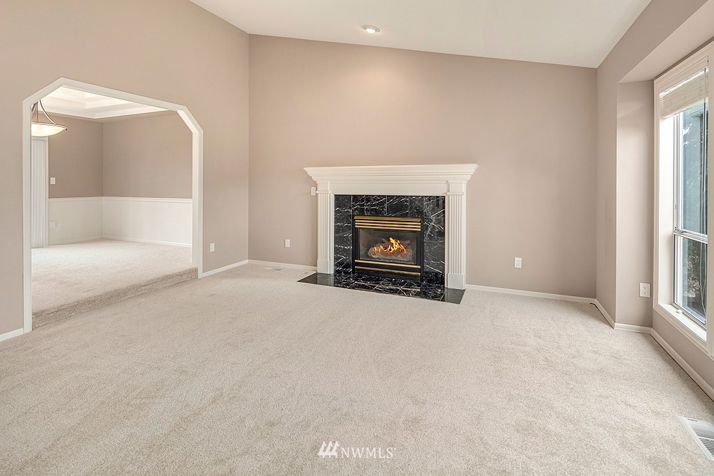 23915 22nd Drive Southeast Bothell, WA 98021 - Photo 3 of 19
