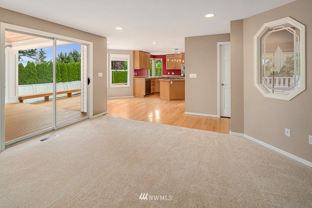 23915 22nd Drive Southeast Bothell, WA 98021 - Photo 8 of 19