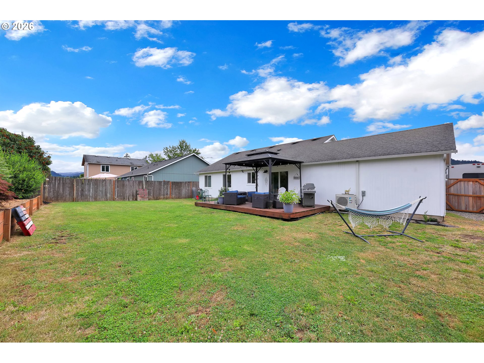 3938 Douglas Drive Springfield, OR 97478 - Photo 36 of 44