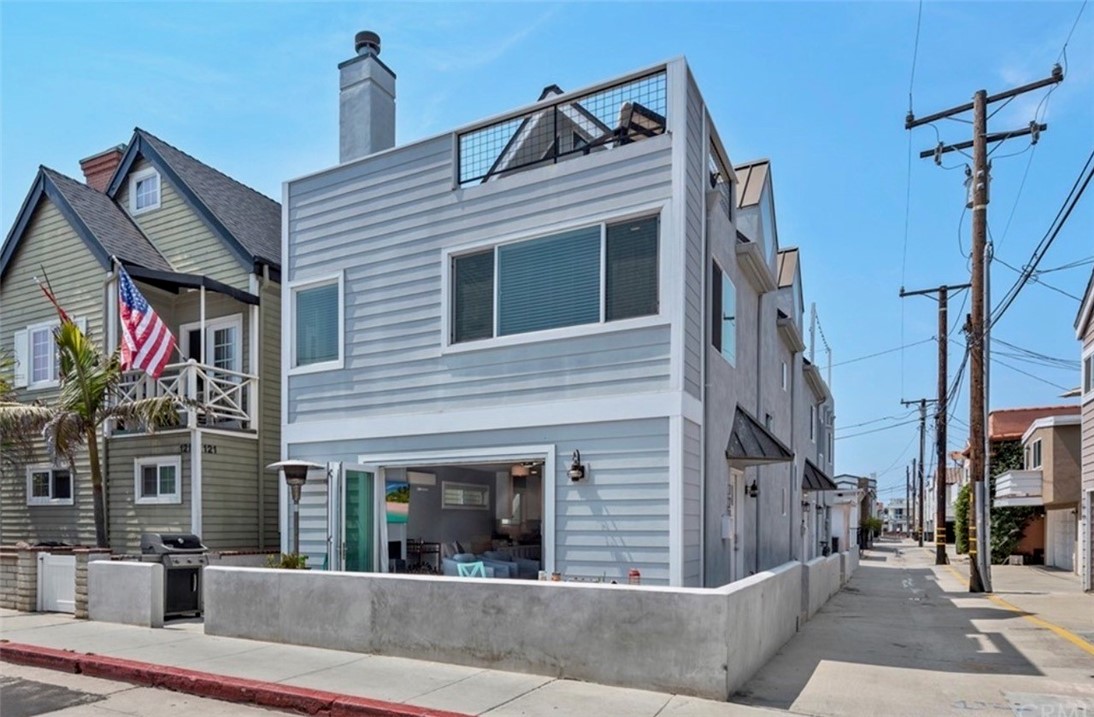 123 36th Street Newport Beach, CA 92663 - Photo 19 of 22 a view of a building with many windows