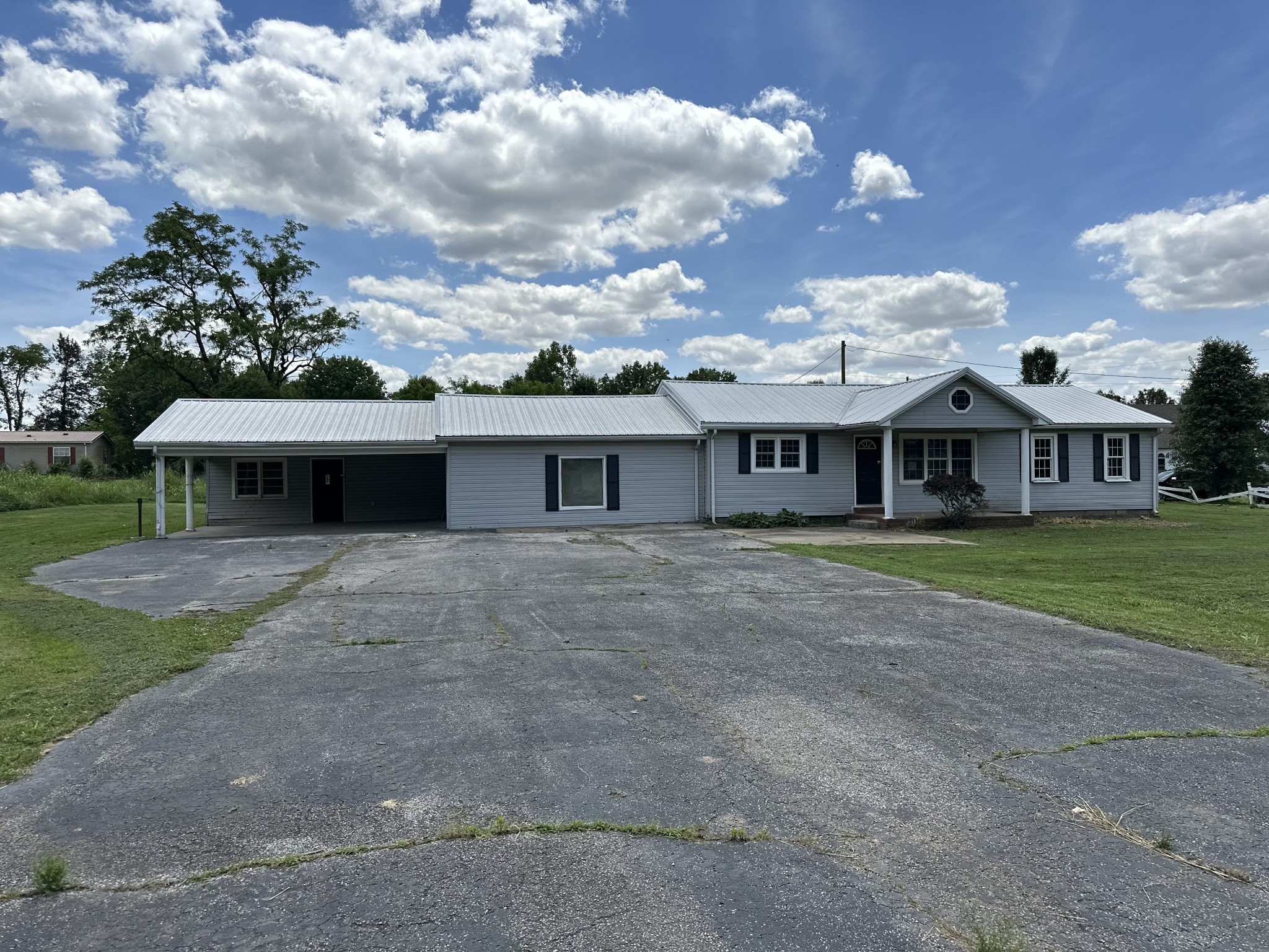 4185 West Jeff Davis Hwy