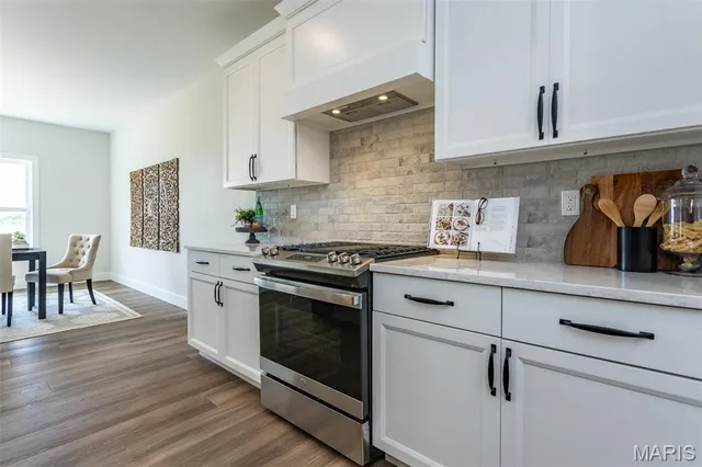 $599,900 | 829 Bushwood Way, Caseyville, IL 62232