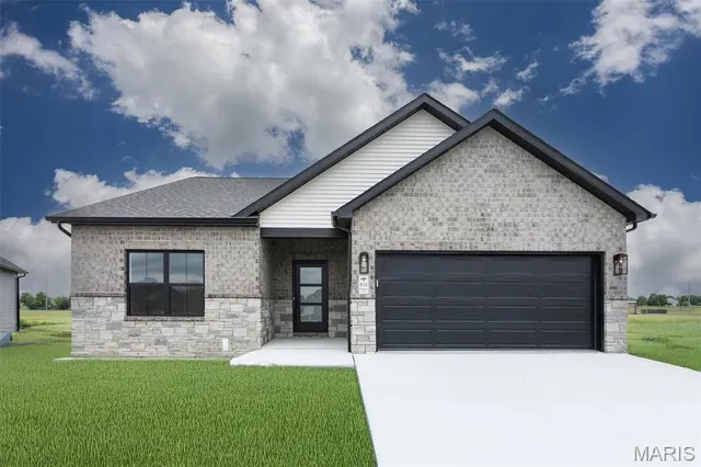 $599,900 | 829 Bushwood Way, Caseyville, IL 62232