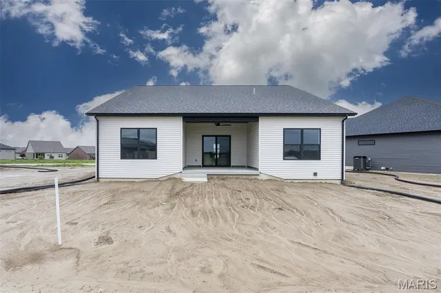 $599,900 | 829 Bushwood Way, Caseyville, IL 62232