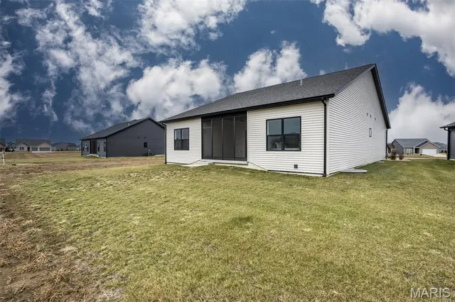 $599,900 | 829 Bushwood Way, Caseyville, IL 62232