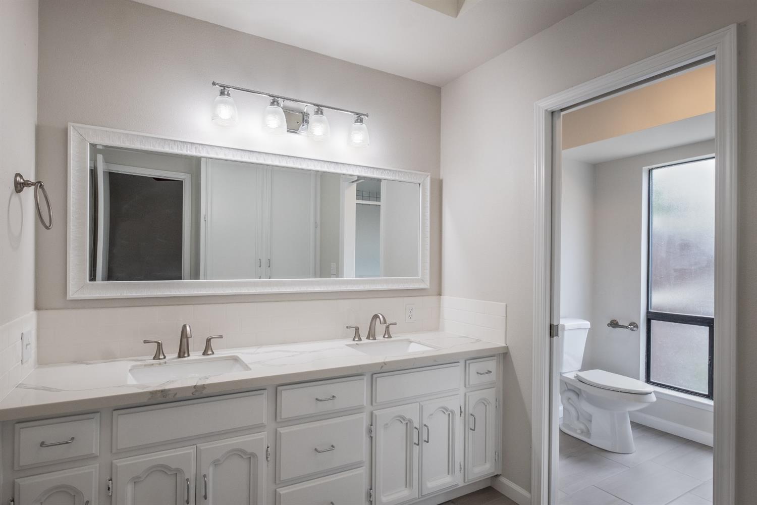 1966 Richert Avenue Clovis, CA 93611 - Photo 14 of 18