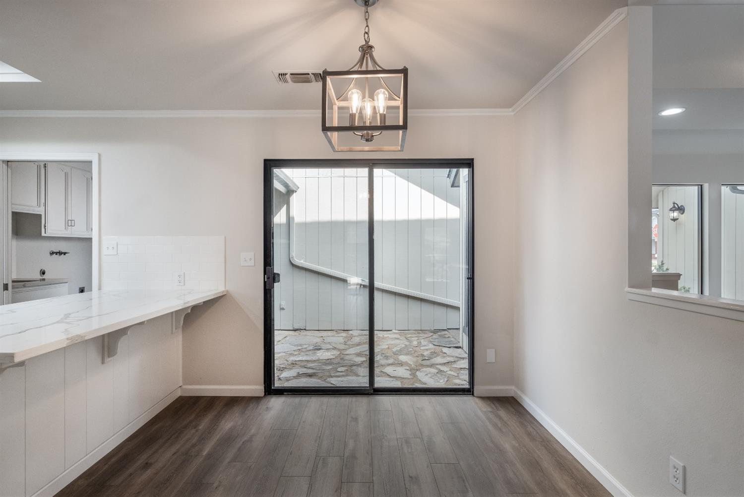 1966 Richert Avenue Clovis, CA 93611 - Photo 7 of 18